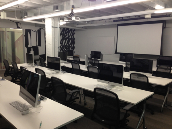 The Starter League class room with iMacs